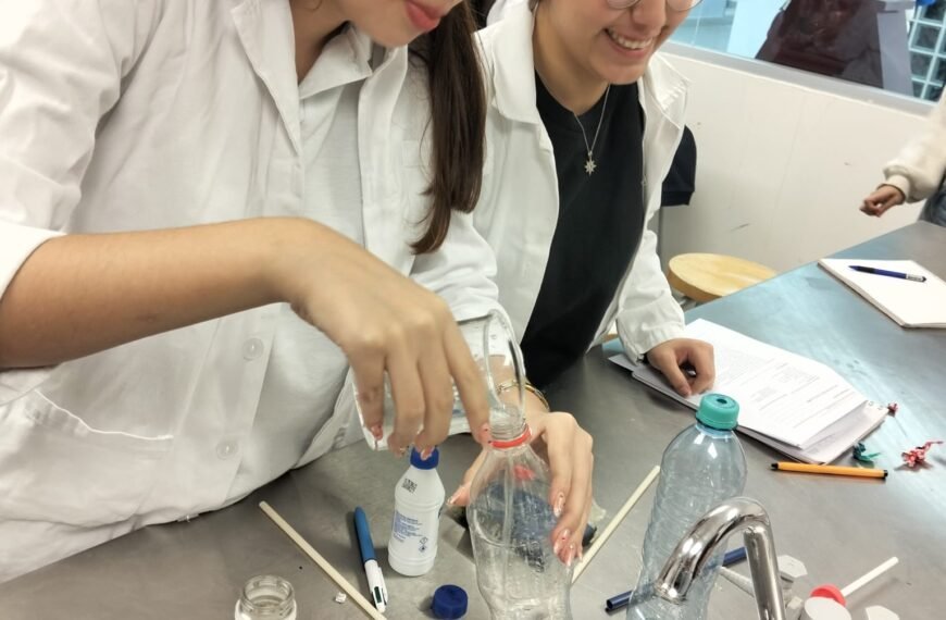 Ciencia en Colegio Vizcaya: Práctica de termómetro casero