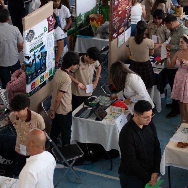 Colegio Vizcaya Tepic Brilla en ExpoCiencias 2026: ¡Al Nacional!